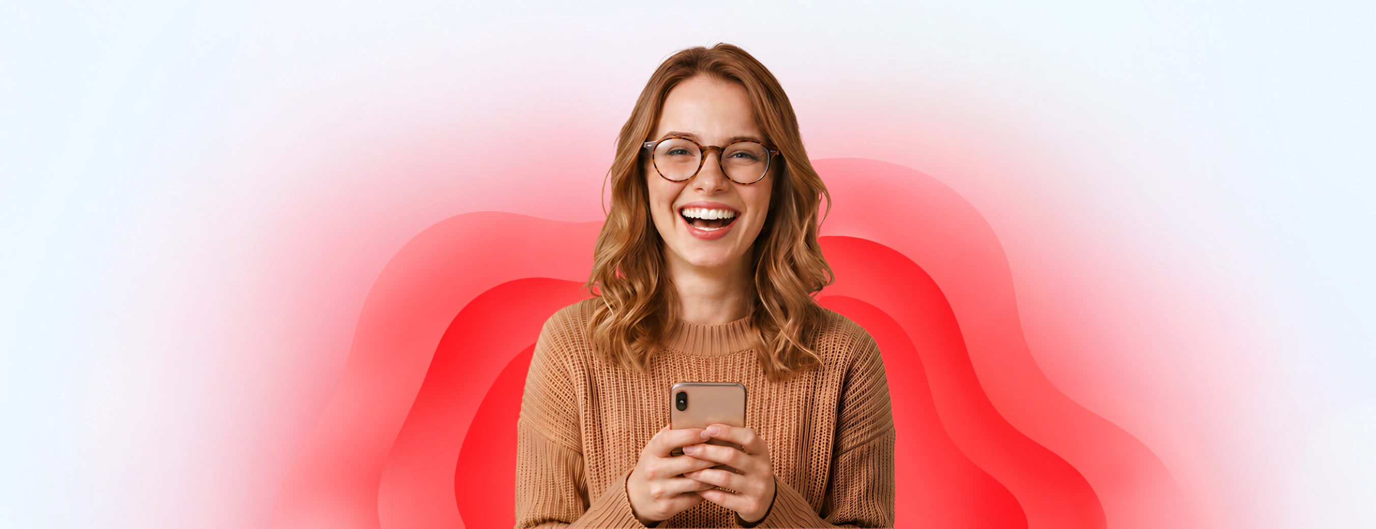 Smiling woman holding a phone